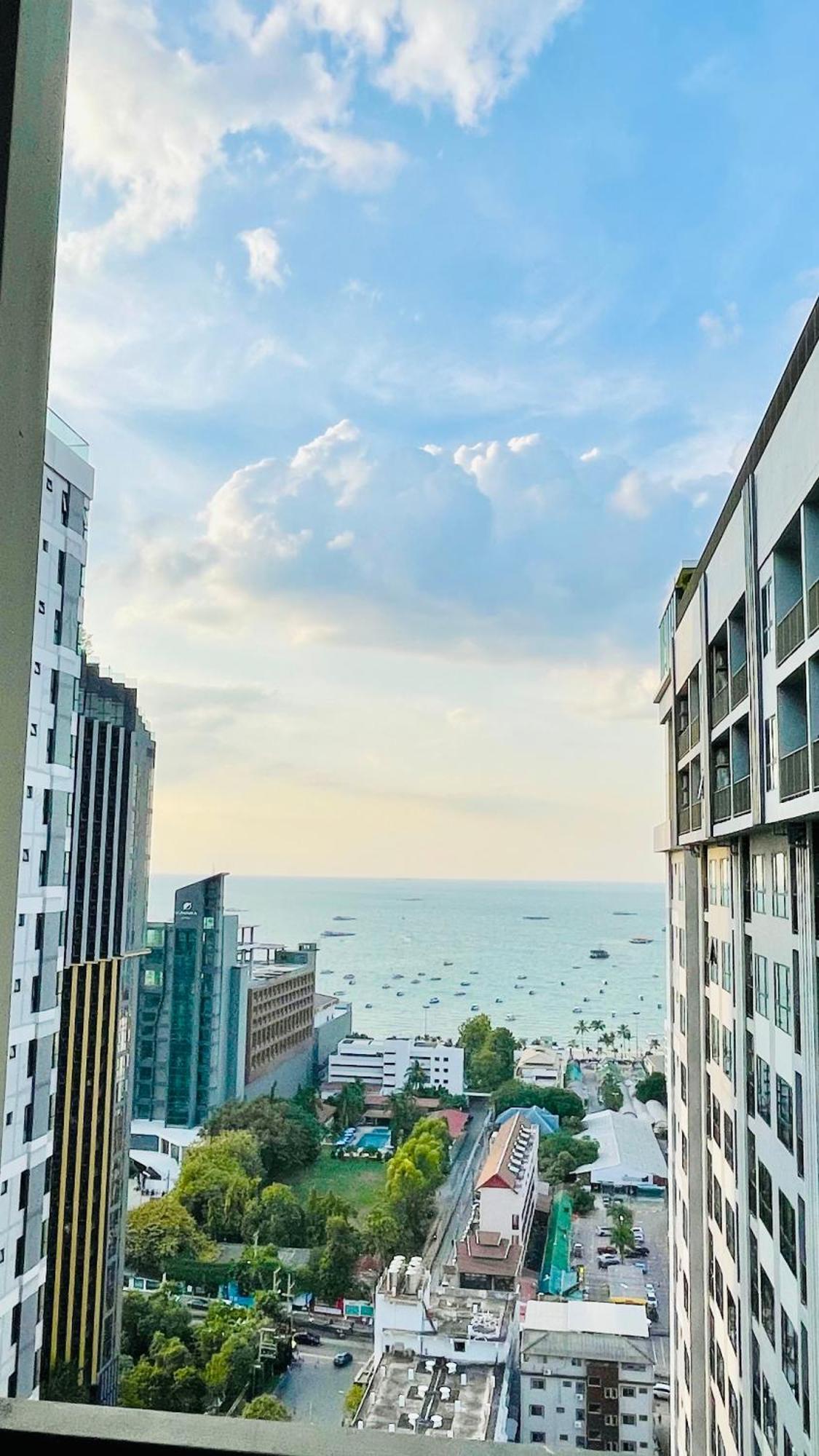 The Base Condo 2 Bed 2 Bath By Pupu Pattaya Esterno foto