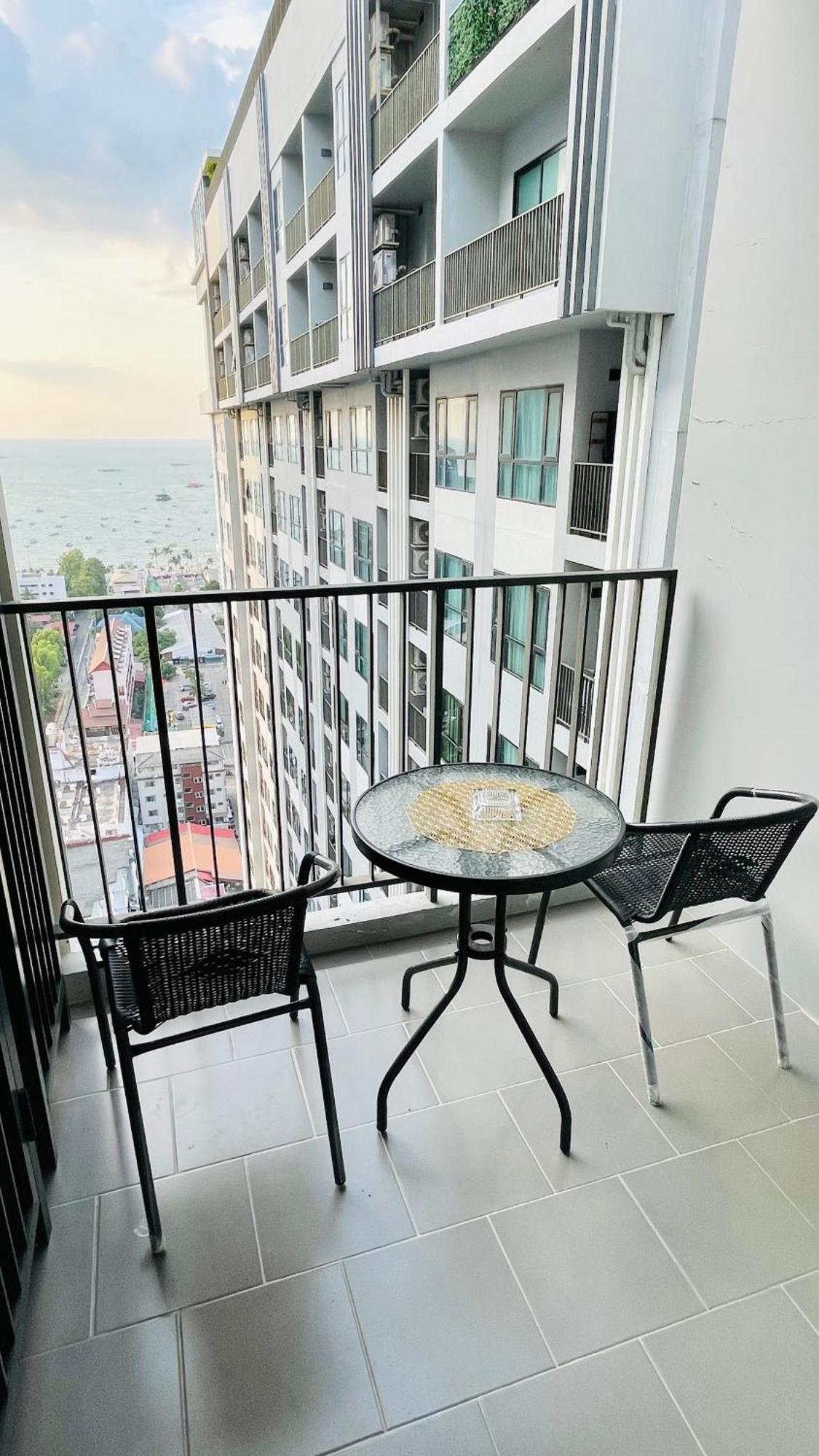 The Base Condo 2 Bed 2 Bath By Pupu Pattaya Esterno foto