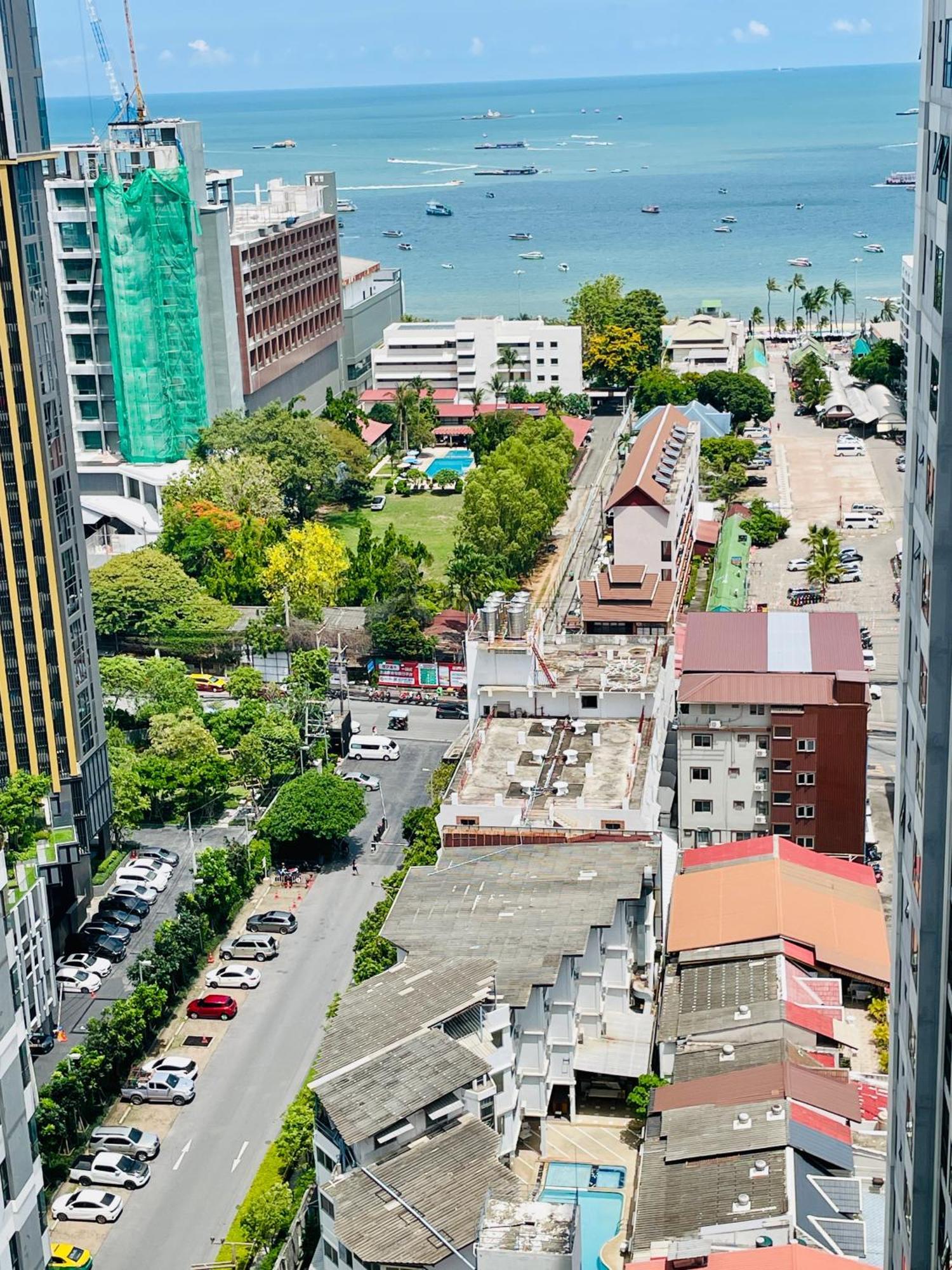 The Base Condo 2 Bed 2 Bath By Pupu Pattaya Esterno foto